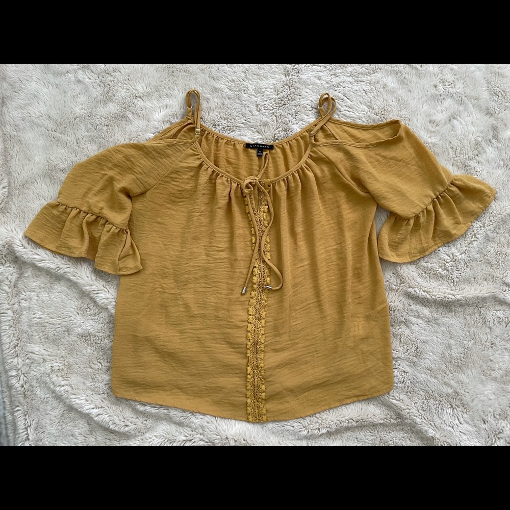 Staccato- Yellow Cold Shoulder Blouse - M
